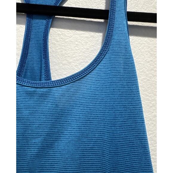 Z By Zella Striped Blue Tank Women’s Size Small Gym Run Racerback - Picture 3 of 6